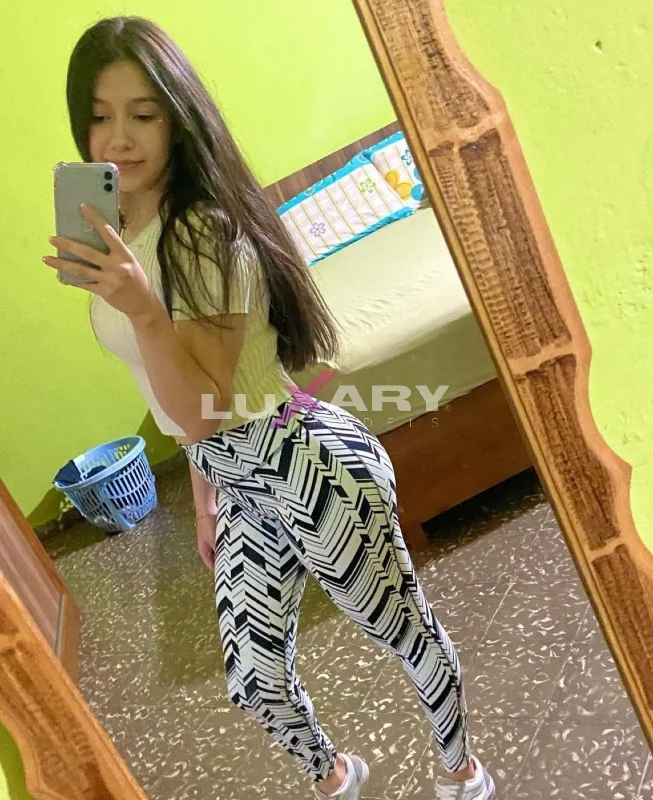 Emily 990815544 kinesiologas en lima